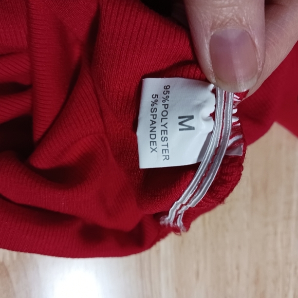 Valentines Day Red Ruched Sides Body Boat Neck Body Con Dress Size Medium - Picture 9 of 9